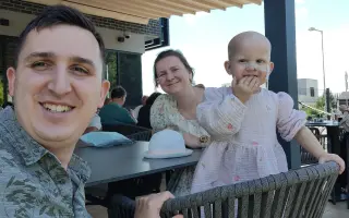 Johanka bojuje s Ewingovým sarkómom. Pomôžme jej pokračovať v liečbe.