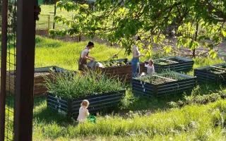 Pomôžte nám udržať teplo domova pre mamy a deti, ktoré už raz o domov prišli