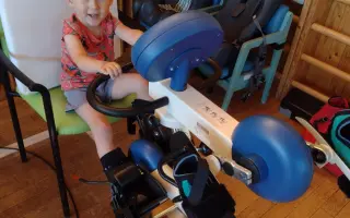 Darujme Dáriusovi rehabilitácie v Axis v Piešťanoch