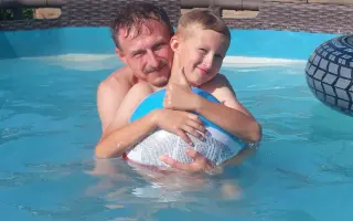 Pomôžme Attilovi dostať sa zo zlej finančnej situácie