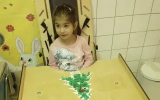 Pomôžme Miuške pokračovať v terapiách, ktoré jej menia život