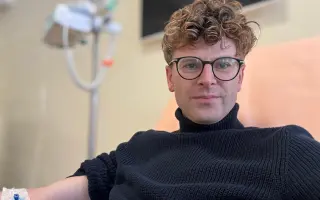 Kňaz Marek bojuje so zriedkavou rakovinou. Pomôžme mu získať šancu na život.