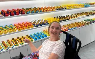 Darujme Kike s DMO psieho parťáka