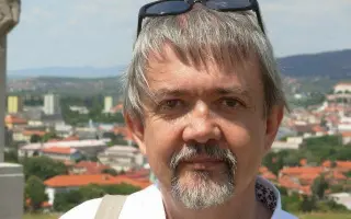 Kniha: Bylinár - naučte sa vyrábať tinktúry doma