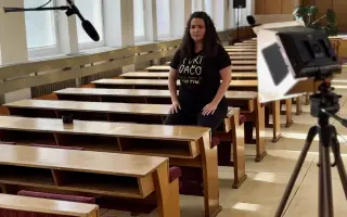 Pomôž nám pokračovať v prinášaní Božieho Ohňa cez sociálne siete