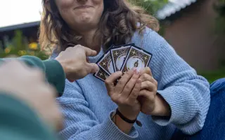 The Way | Vytvorme spolu kartovú hru o svätých! The Way | Vytvorme spolu kartovú hru o svätých!