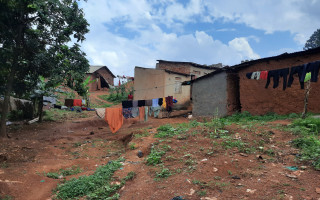 Pomoc misii v Ugande alebo keď namiesto k moru ideš radšej do slumu...