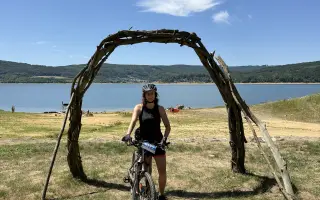 Pomôžte športovej nadšenkyni s kúpou bicykla