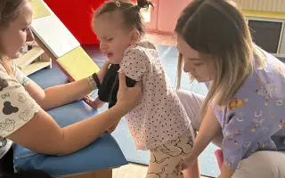 Pomôžme Emke urobiť krok vpred