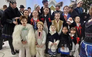 Pomôžte nám zabezpečiť nové kroje pre Detský folklórny súbor Lisna