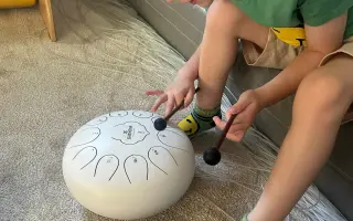 Pomôžme autistickému chlapčekovi Adamkovi napredovať