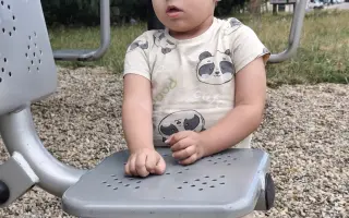 Pomôžte dvojičkám získať ABA terapie a bezpečné auto na cestu k lekárom