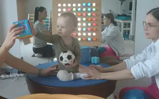 Dajme Jakubkovi šancu chodiť. Prispejme na operáciu jeho nôžky.