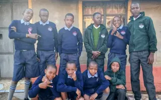 Domov, láska, zodpovednosť - cesta detí z ulíc Nairobi Domov, láska, zodpovednosť - cesta detí z ulíc Nairobi