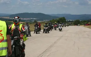Keď motorky hrmia pre detský úsmev: podporte Rodinný moto-zraz v Žilinskom kraji