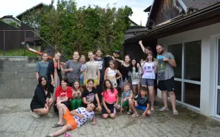 Pomôžte nám rozbehnúť FAMÓZNE centrum pre mládež plné jedinečných príležitostí
