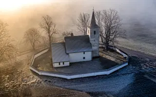 Slovensko, obrazy domova. Vydaj s nami knihu a staň sa jej súčasťou.