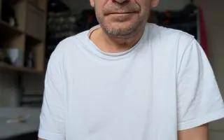 Dajme Zdenovi šancu objať svoju rodinu oboma rukami