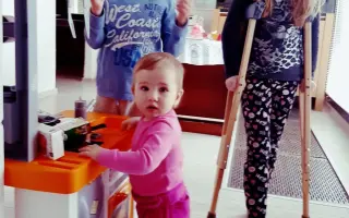 Darujme Saške s neliečiteľným genetickým ochorením asistenčného psa