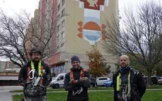 Pomôžte obnoviť štvrtú petržalskú monumentálnu maľbu
