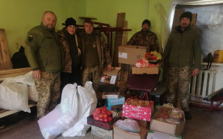 Urobme krajšie Vianoce civilistom aj vojakom v Ukrajine