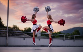 Podporte rozvoj tímu roztlieskavačiek U Dance Cheerleaders