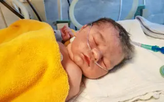 Pomôžte Adamkovi napredovať vďaka rehabilitáciám