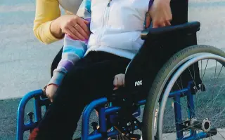 Darujme Zuzanke s maminou práčku a sporák
