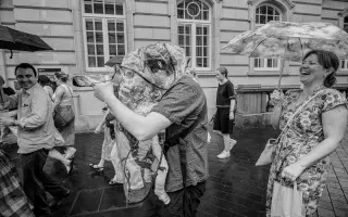 Podporte jedinečnú výstavu Rudolfa Baranoviča: "Cesty medzi ľuďmi”
