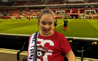 Darujme Kike s DMO psieho parťáka