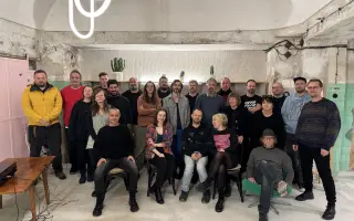 Pomáhajte kultúrnym centrám pravidelne | Support cultural centers regulary