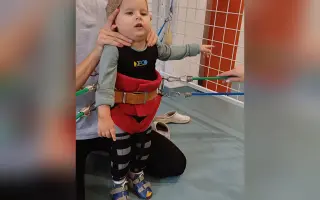 Pomôžme malému bojovníkovi Peťkovi pokračovať v rehabilitáciách a terapiách