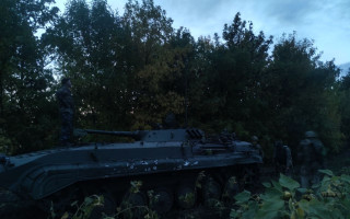 Pomôžme ukrajinským obrancom vidieť v noci pomocou moderného vybavenia