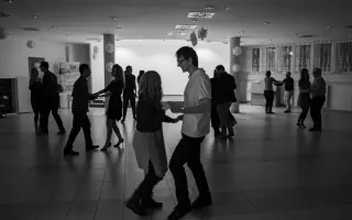 Stretnutia pri tanci: Pomôžte nám udržať priestor pre radosť z tanca