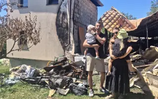 Požiar Marekovej rodine vzal druhý domov. Pomôžme im ho obnoviť.
