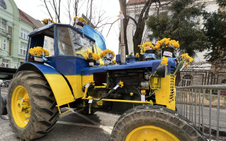 Mier Ukrajine: Podpor ďalšie výjazdy traktora ukrajinských hrdinov