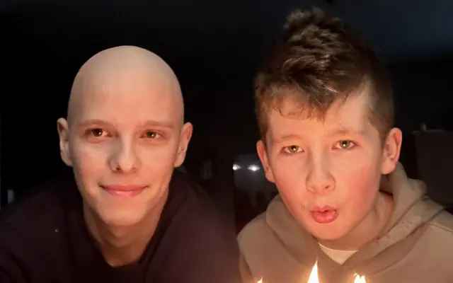 Pomôžme Adamovi v boji s leukémiou