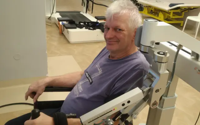 Pomohli ste Petrovi Imrichovi vrátiť sa späť na nohy