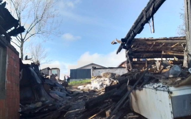 Pomôžme piatim rodinám, ktorých zasiahol požiar v obci Výborná
