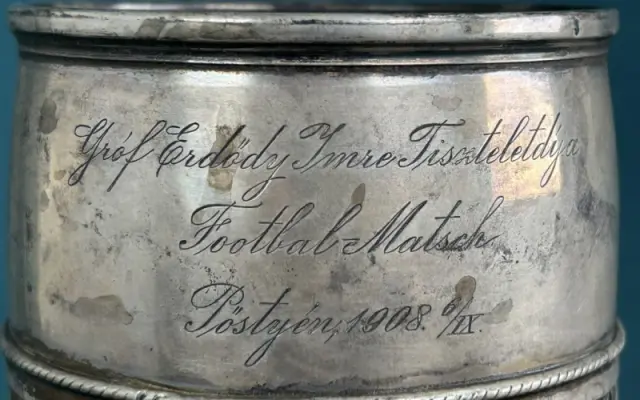 Pomôžte nám získať unikátnu historickú športovú cenu z Piešťan
