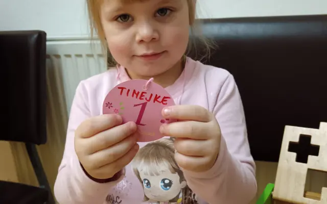 Pomohli ste Timejke a jej sestričke zvládnuť liečbu aj splniť sen o korčuliach