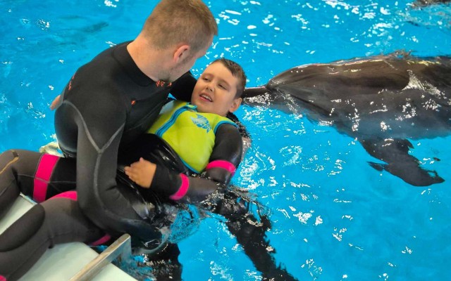 Zabezpečme delfinoterapie pre Sebinka