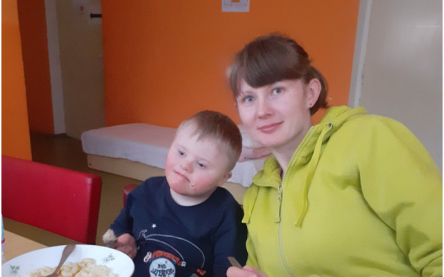 Pomoc ukrajinskej rodine so zdravotne postihnutým synčekom