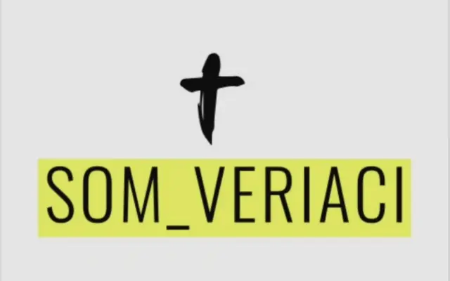 Zmeňme 'Ahoj' v chate na skutočné podanie ruky