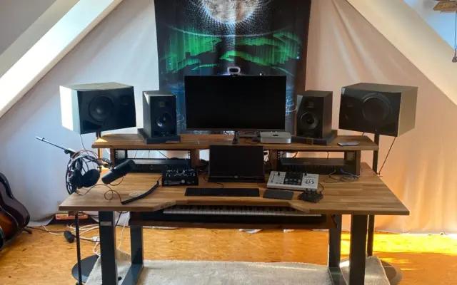 Pomôžte Michalovi zariadiť domáce nahrávacie štúdio