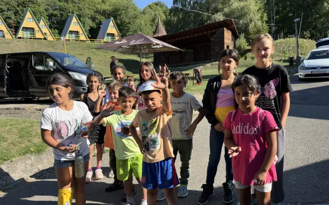 Darujme deťom prázdniny plné radosti – aj tým, ktoré by doma zostali samy