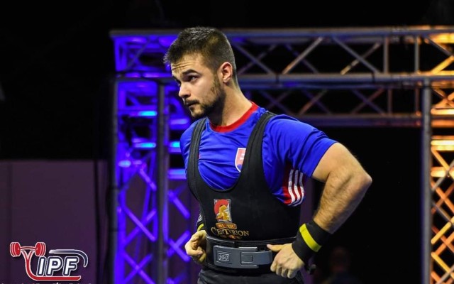 Podporte Michala v reprezentácii SR v powerliftingu na medzinárodných súťažiach