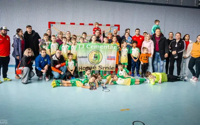 Dajme mladým šampiónom z Horného Srnia šatne, aké si zaslúžia! ⚽🏆