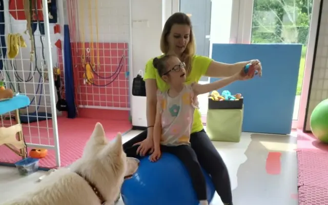 Doprajme Sofi s Downovým syndrómom terapie