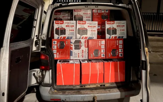 Pokračujeme: generátory a nabíjacie stanice sú pre ukrajinských vojakov kľúčové